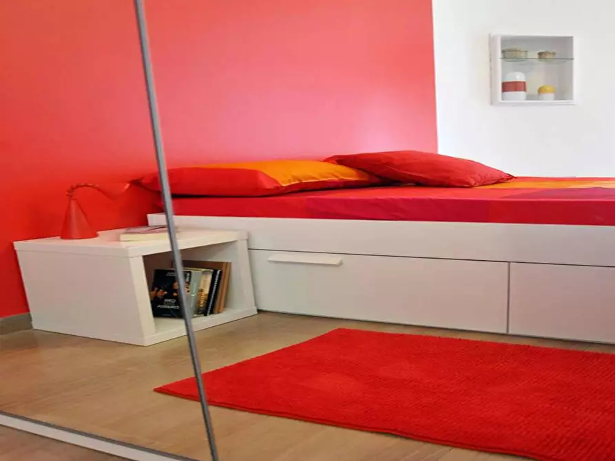 Immagine 6 di Camera in affitto  in Via Plinio a Milano