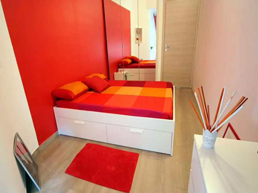 Immagine 7 di Camera in affitto  in Via Plinio a Milano