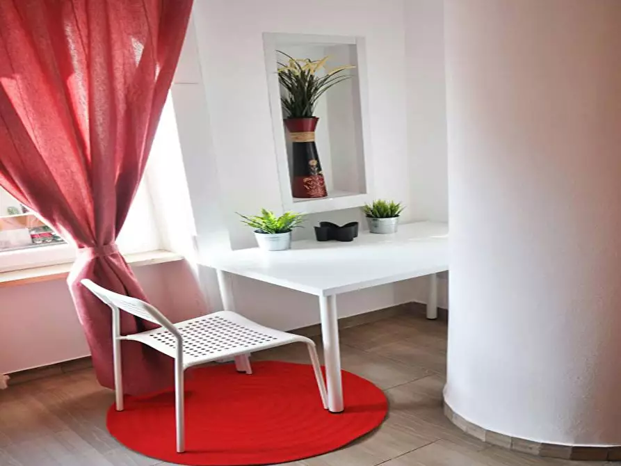 Immagine 2 di Camera in affitto  in Via Plinio a Milano