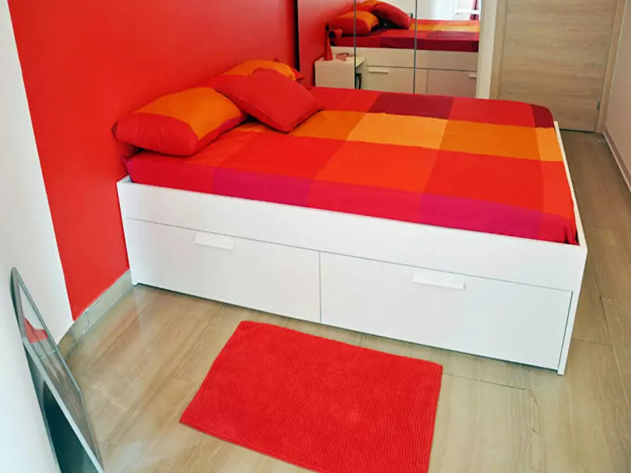 Immagine 2 di Camera in affitto  in Via Plinio a Milano