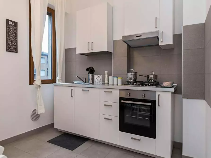 Immagine 10 di Camera in affitto  in Via Polesine a Milano