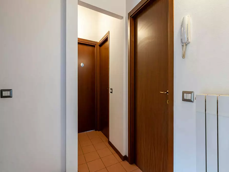 Immagine 5 di Camera in affitto  in Via Jacopo della Quercia a Milano