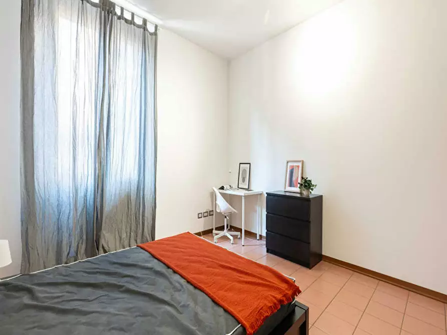Immagine 3 di Camera in affitto  in Via Jacopo della Quercia a Milano