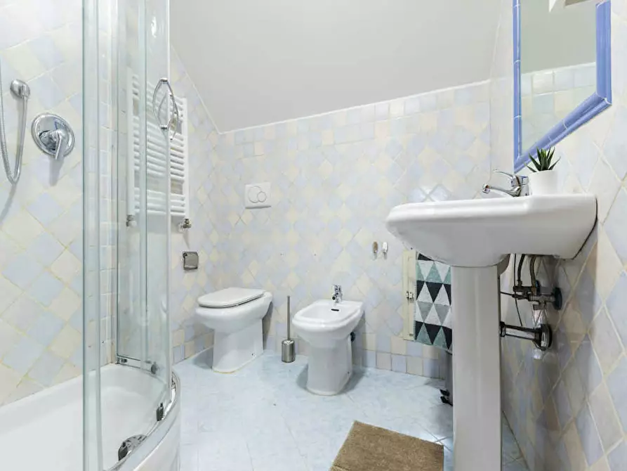 Immagine 9 di Camera in affitto  in Via Boncompagni a Roma