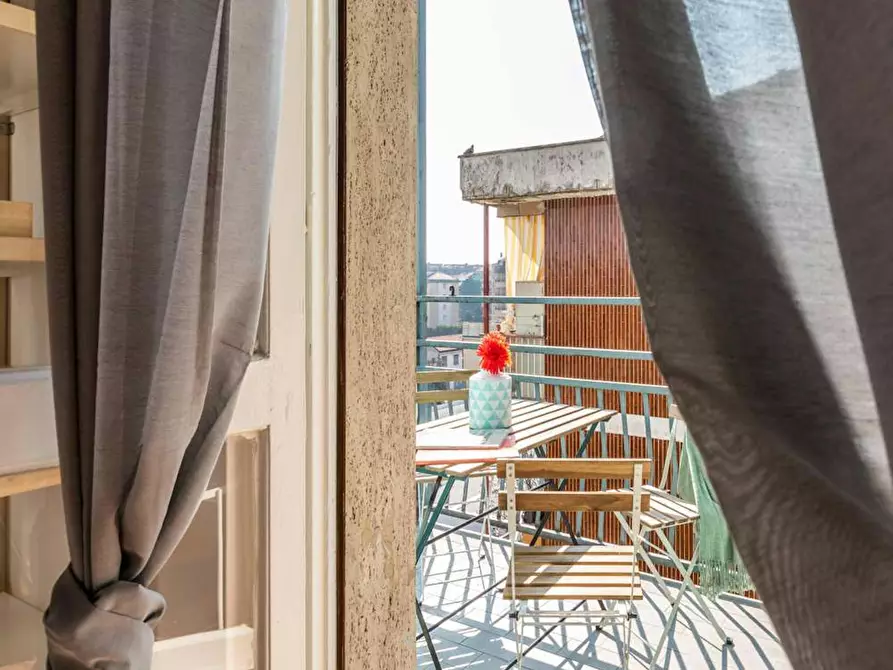 Immagine 10 di Camera in affitto  in Via Arcivescovo Romilli a Milano