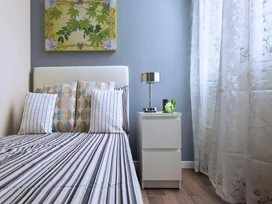 Immagine 2 di Camera in affitto  in Viale Nazario Sauro a Milano