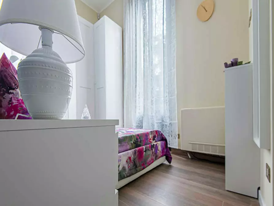 Immagine 9 di Camera in affitto  in Viale Nazario Sauro a Milano