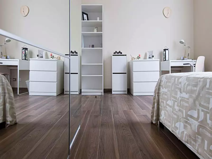 Immagine 7 di Camera in affitto  in Viale Nazario Sauro a Milano