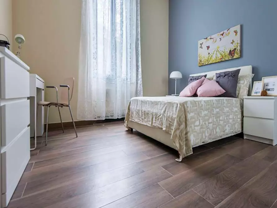 Immagine 5 di Camera in affitto  in Viale Nazario Sauro a Milano