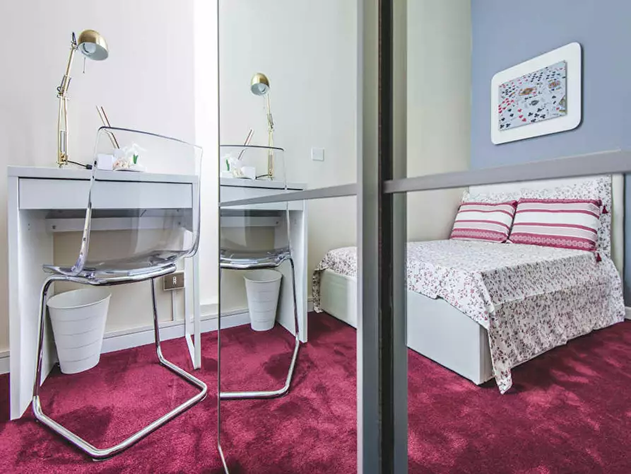 Immagine 5 di Camera in affitto  in Viale Nazario Sauro a Milano