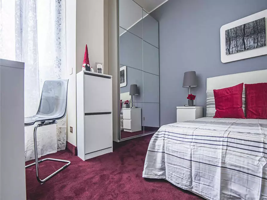 Immagine 2 di Camera in affitto  in Viale Nazario Sauro a Milano