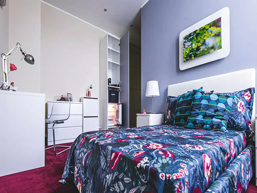 Immagine 2 di Camera in affitto  in Viale Nazario Sauro a Milano