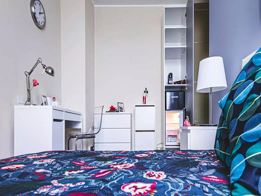 Immagine 4 di Camera in affitto  in Viale Nazario Sauro a Milano