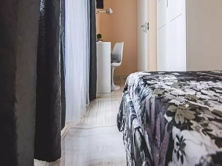 Immagine 4 di Camera in affitto  in ¦¦ Viale Nazario Sauro a Milano