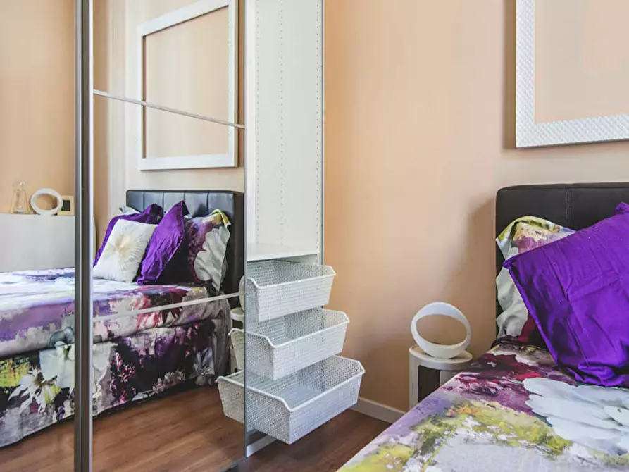 Immagine 5 di Camera in affitto  in Viale Nazario Sauro a Milano