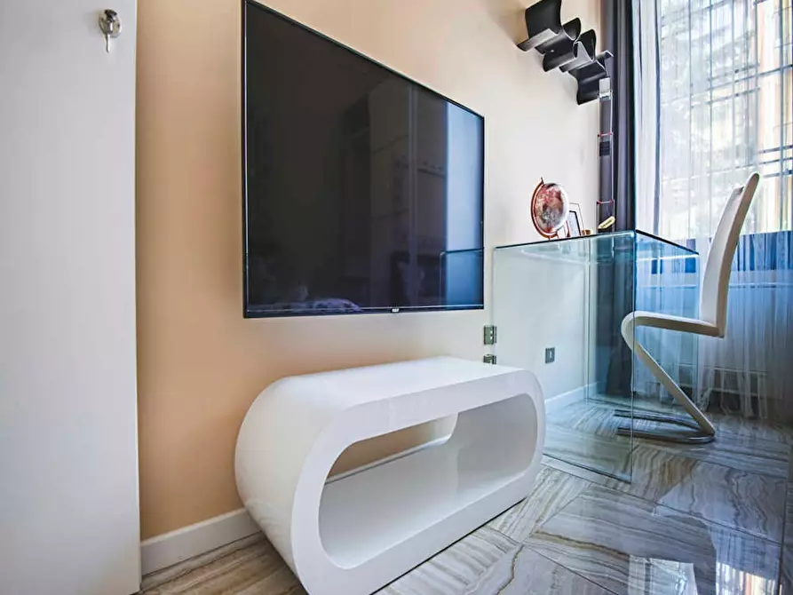 Immagine 8 di Camera in affitto  in Viale Nazario Sauro a Milano