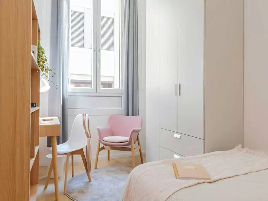 Immagine 1 di Camera in affitto  in Via Padova a Torino