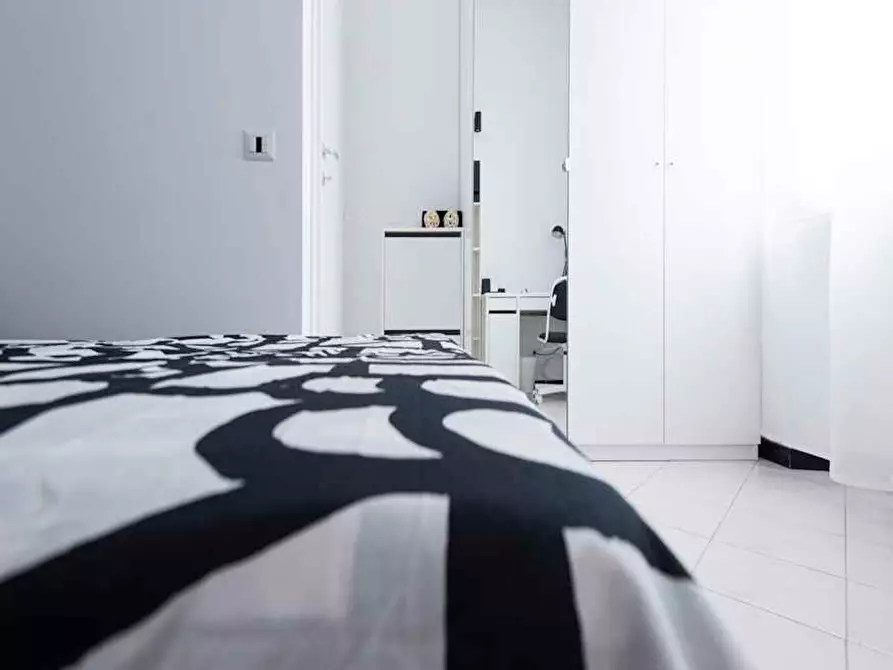 Immagine 5 di Camera in affitto  in Via Risorgimento a Sesto San Giovanni