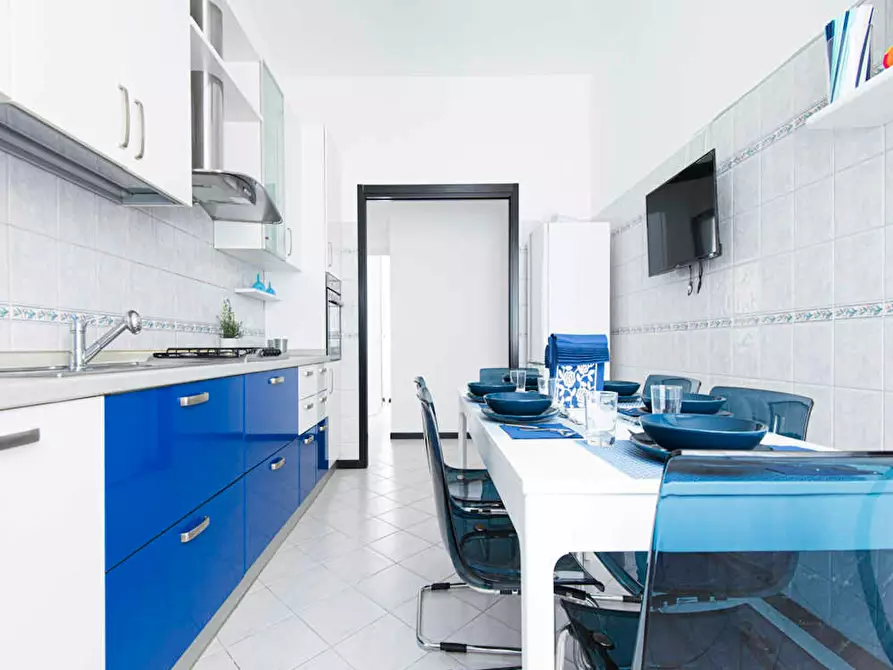 Immagine 8 di Camera in affitto  in Via Risorgimento a Sesto San Giovanni