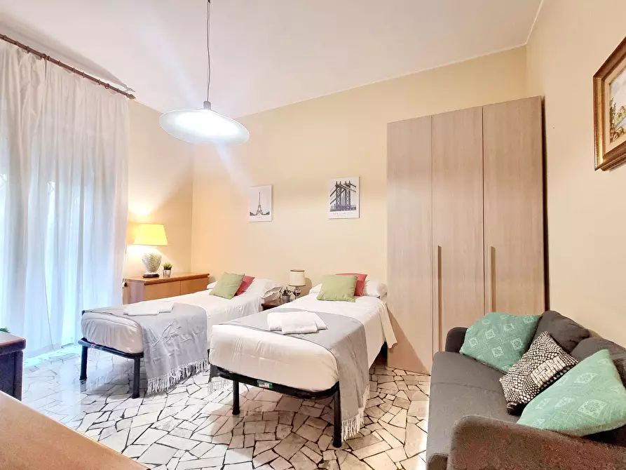 Immagine 2 di Appartamento in affitto  in Via Mincio a Milano