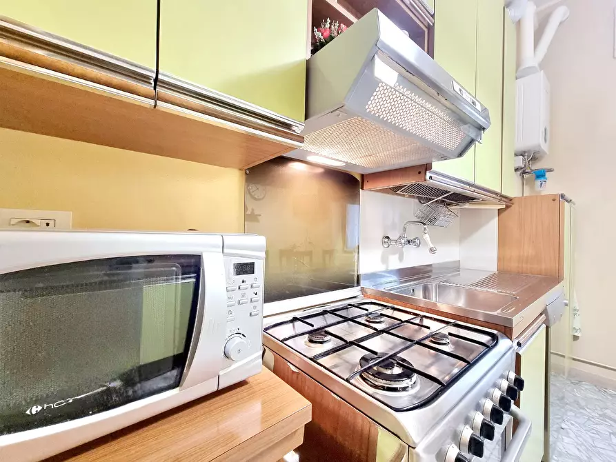 Immagine 8 di Appartamento in affitto  in Via Mincio a Milano