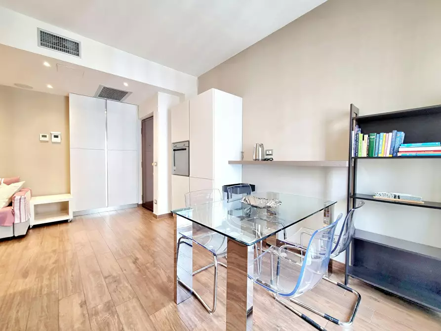 Immagine 8 di Appartamento in affitto  in Alzaia Naviglio Pavese a Milano