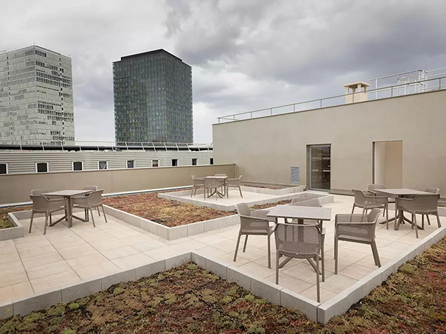 Immagine 8 di Appartamento in affitto  in Rue Gaston Lauriau a Montreuil
