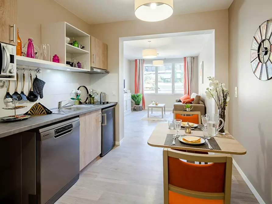 Immagine 4 di Appartamento in affitto  in Rue Diderot a Suresnes