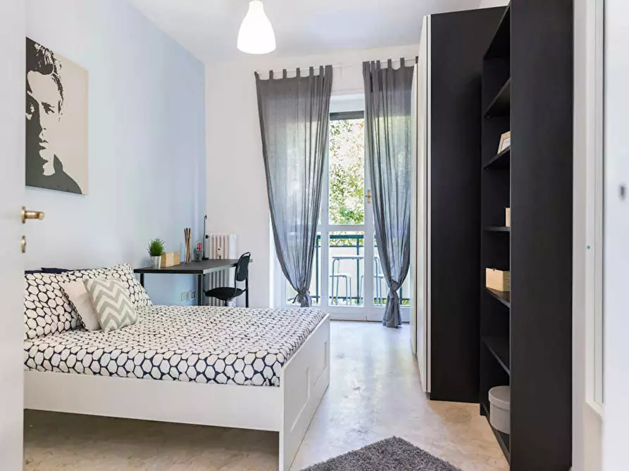 Immagine 2 di Camera in affitto  in Via dei Pioppi a Buccinasco