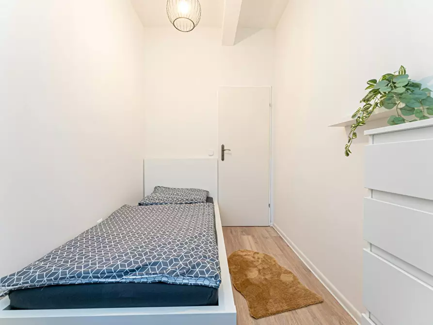 Immagine 1 di Camera in affitto  in Sterndamm a Berlin