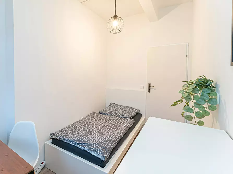 Immagine 2 di Camera in affitto  in Sterndamm a Berlin