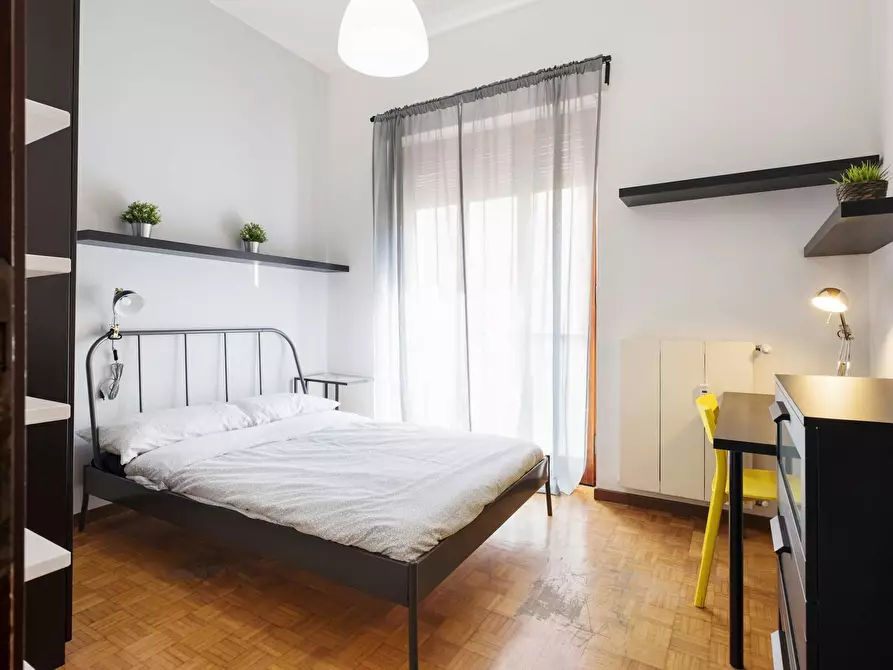 Immagine 3 di Camera in affitto  in Via Curtatone a Milano