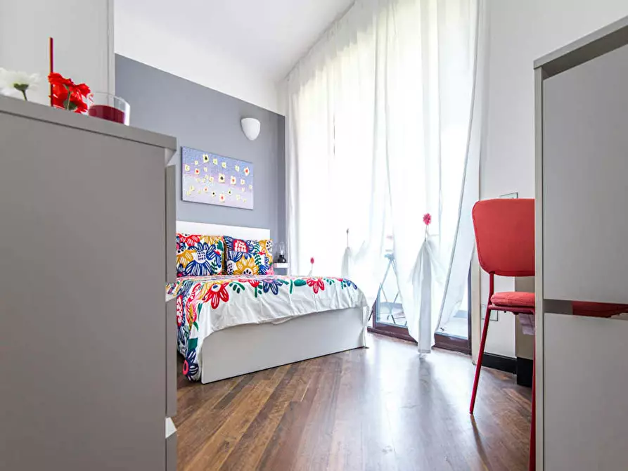 Immagine 2 di Camera in affitto  in Via Roberto Bellarmino a Milano