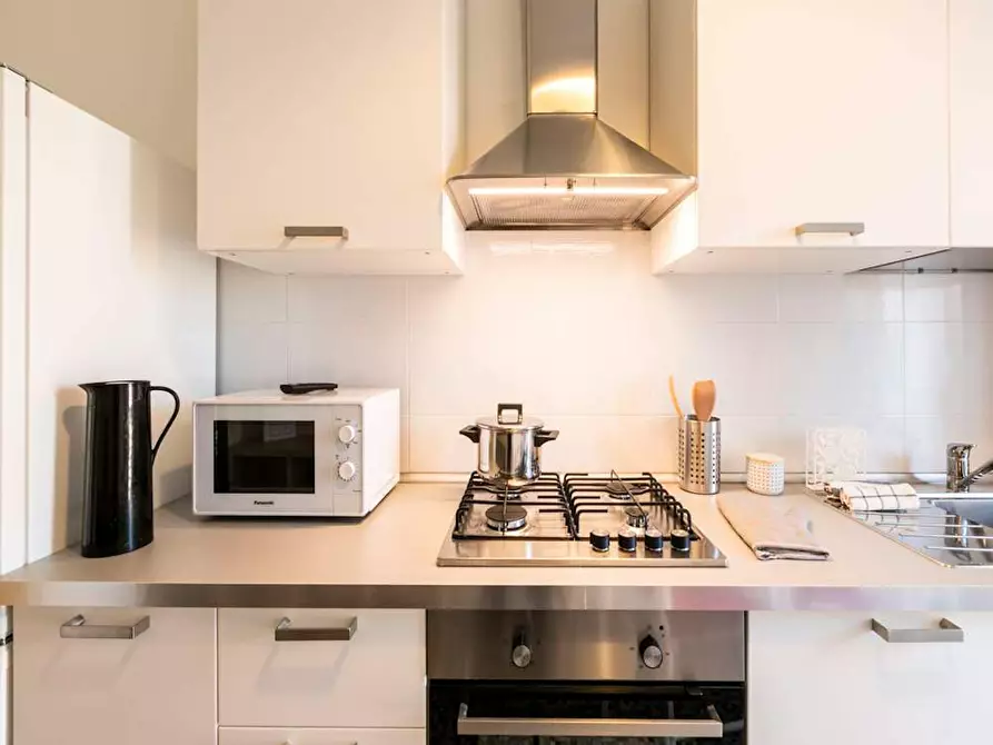 Immagine 9 di Camera in affitto  in Via Ginestre a Buccinasco