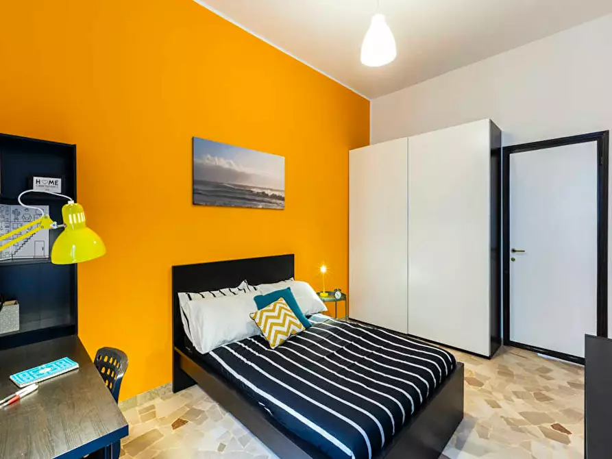 Immagine 4 di Camera in affitto  in Corso di Porta Romana a Milano