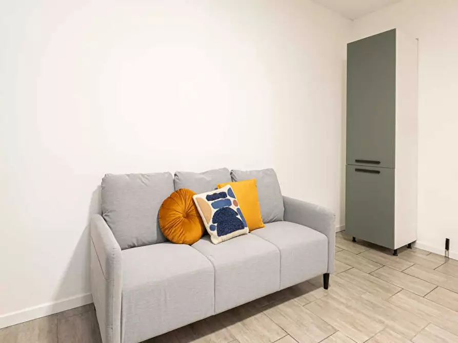 Immagine 10 di Camera in affitto  in Via Comelico a Milano