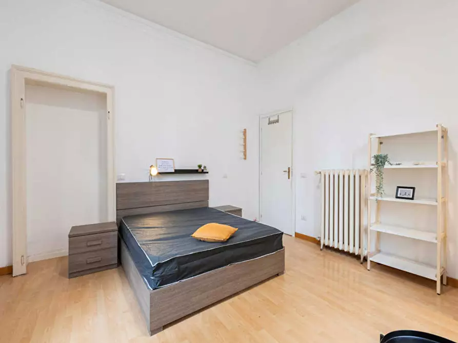 Immagine 4 di Camera in affitto  in Via Comelico a Milano