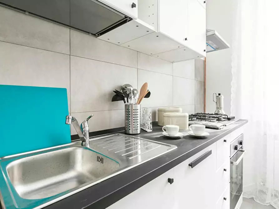 Immagine 8 di Camera in affitto  in Via Privata Parenzo a Milano