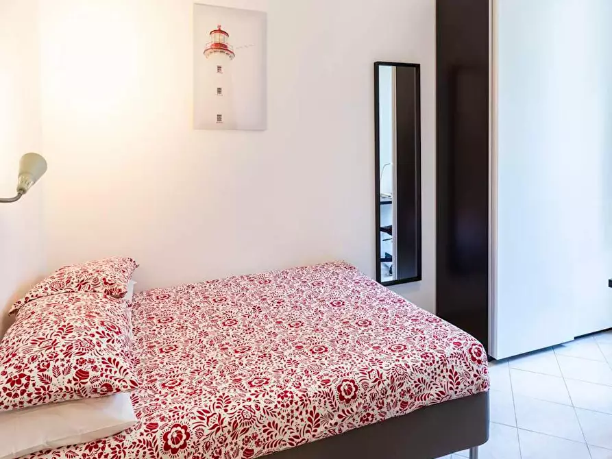 Immagine 4 di Camera in affitto  in Via Paolo Bassi a Milano