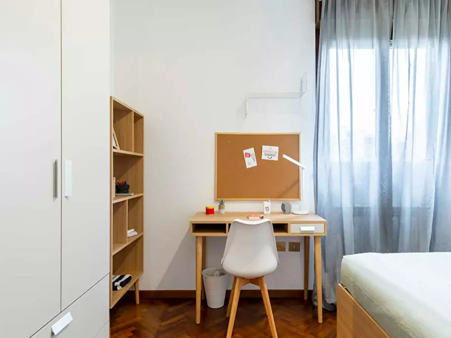 Immagine 3 di Camera in affitto  in Via Valsugana a Milano