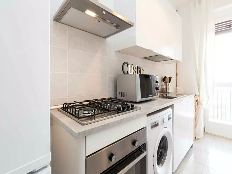 Immagine 10 di Camera in affitto  in Viale Tibaldi a Milano