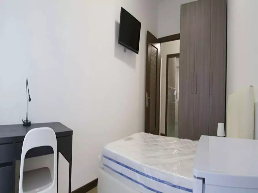 Immagine 3 di Camera in affitto  in Via Soperga a Milano