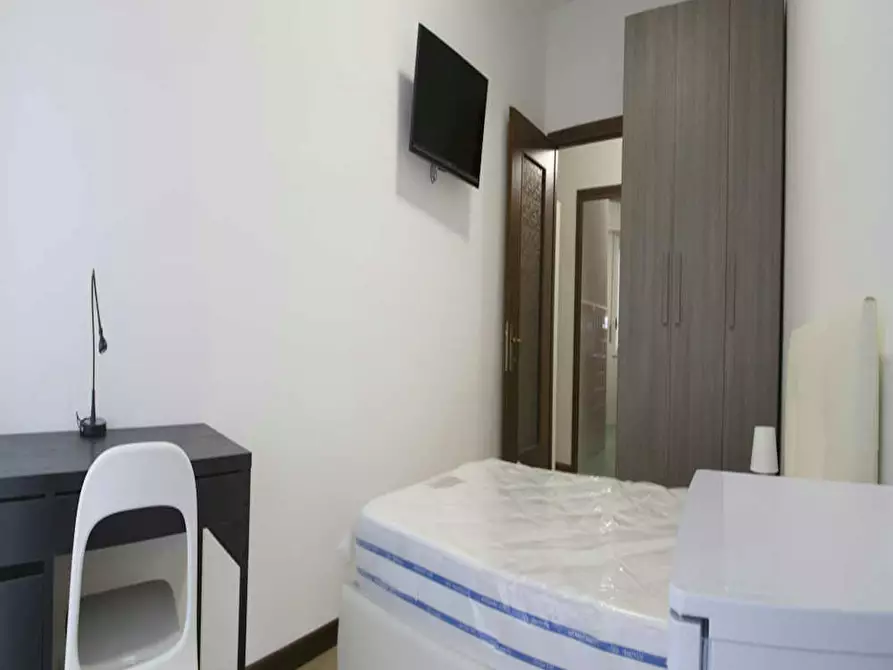 Immagine 2 di Camera in affitto  in Via Soperga a Milano