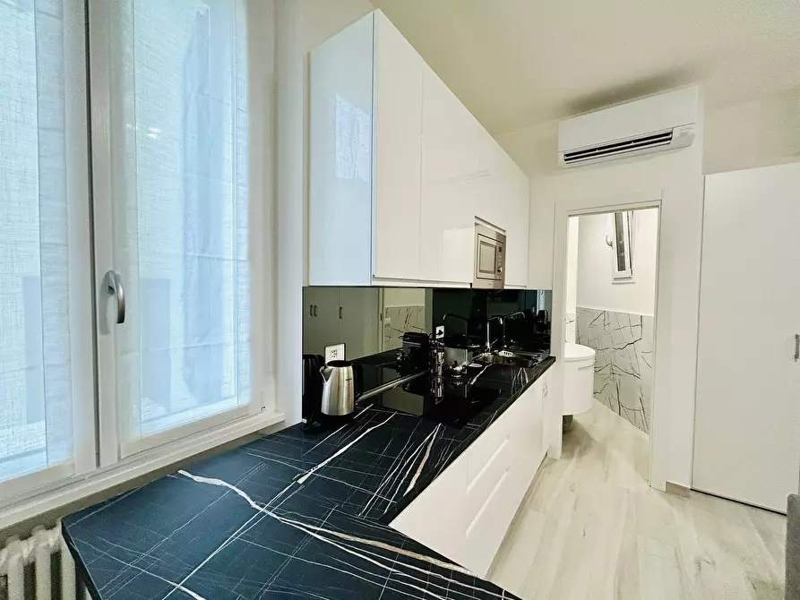 Immagine 2 di Appartamento in affitto  in Viale Abruzzi a Milano