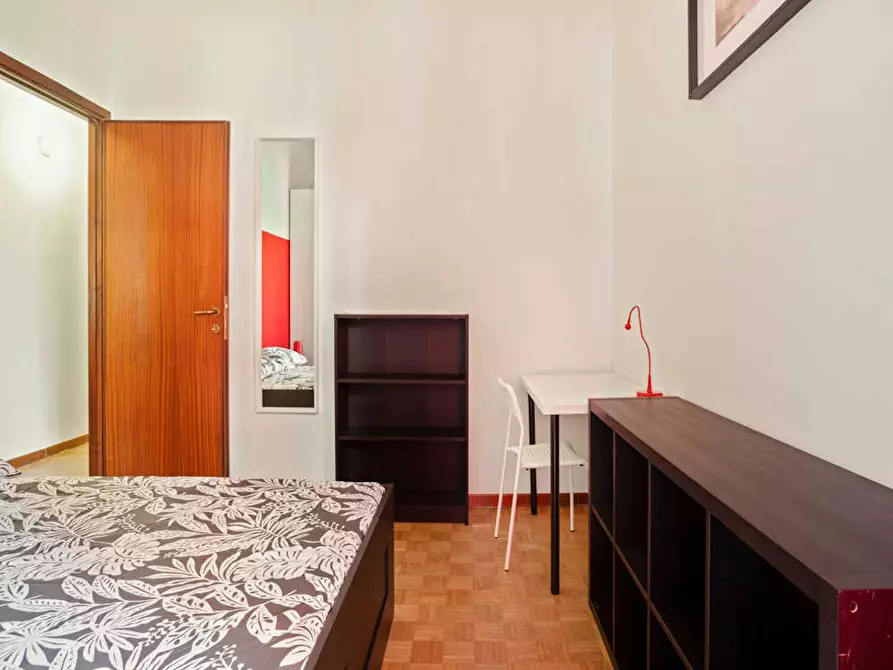 Immagine 2 di Camera in affitto  in Via delle Forze Armate a Milano