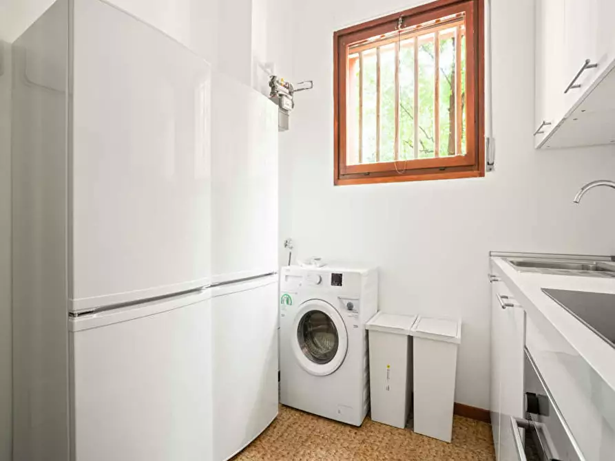 Immagine 4 di Camera in affitto  in Via delle Forze Armate a Milano