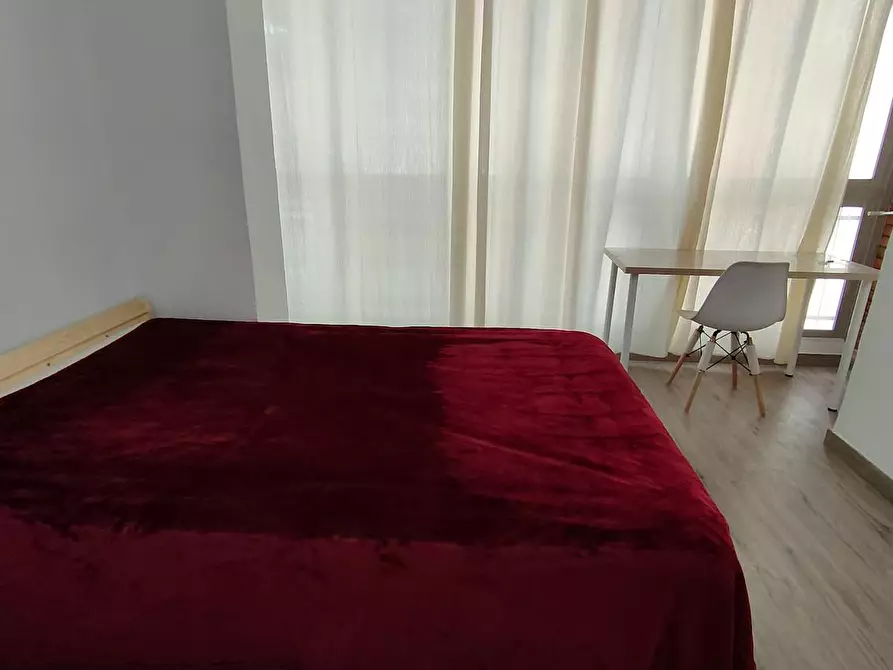 Immagine 3 di Camera in affitto  in Calle Agrimensores a Murcia