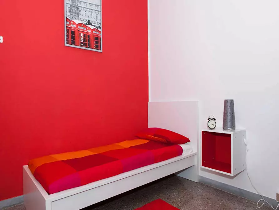 Immagine 3 di Camera in affitto  in Via Pelagio Palagi a Bologna