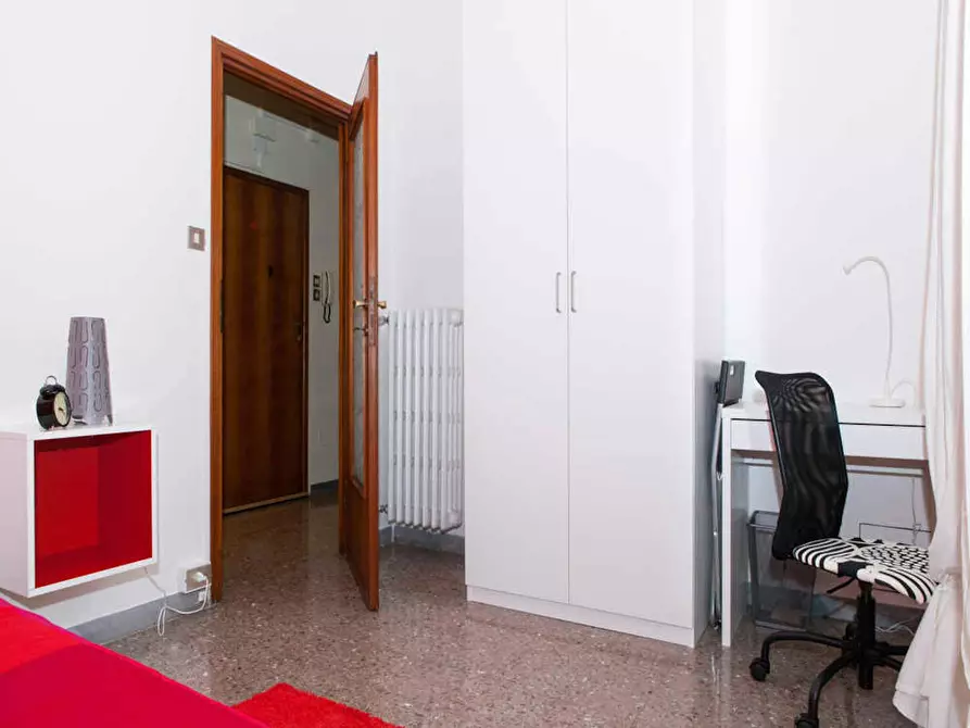 Immagine 2 di Camera in affitto  in Via Pelagio Palagi a Bologna