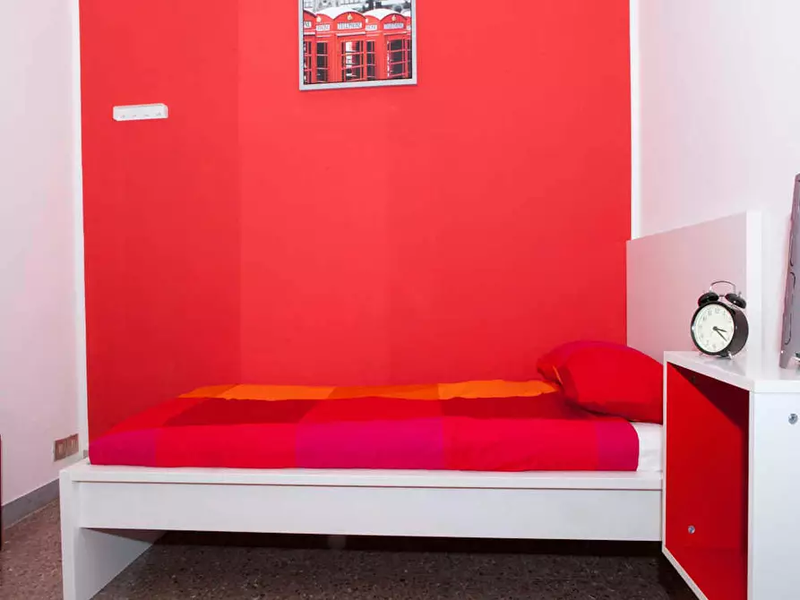 Immagine 5 di Camera in affitto  in Via Pelagio Palagi a Bologna